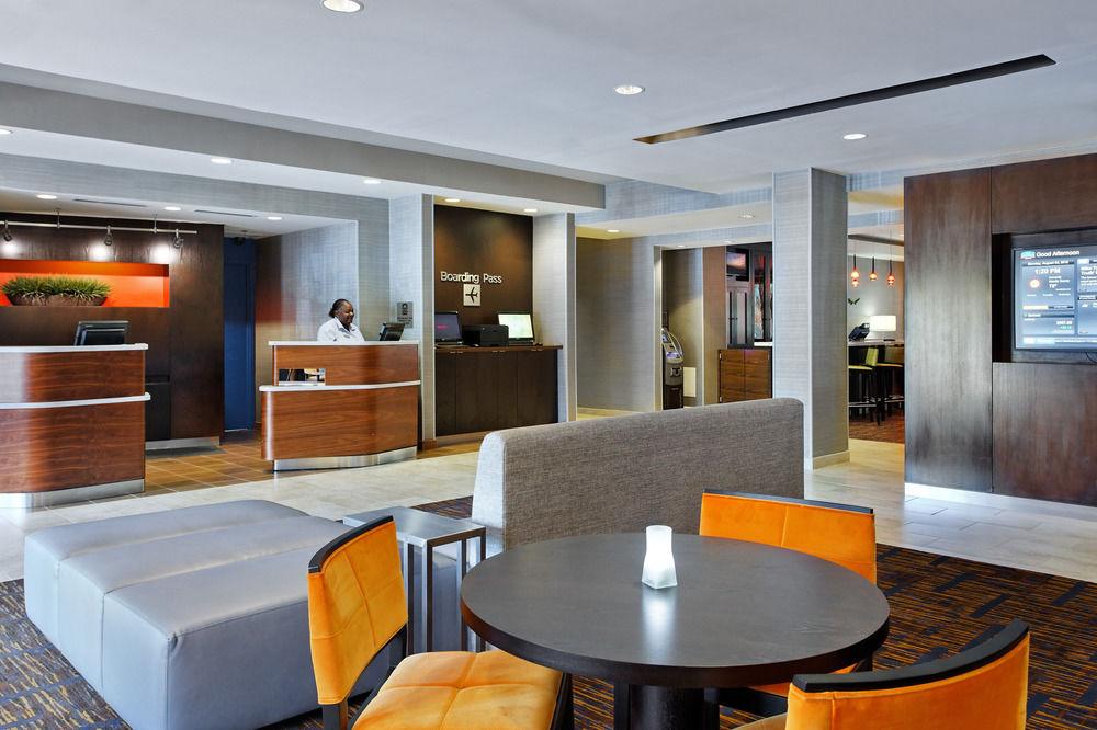 Courtyard Tampa Downtown Otel Dış mekan fotoğraf