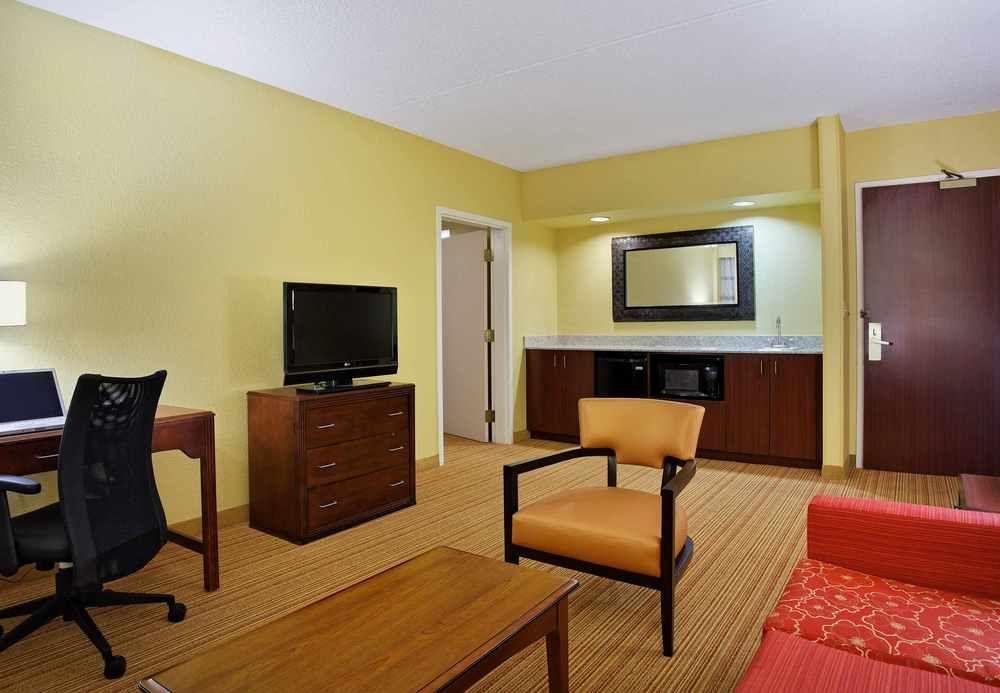 Courtyard Tampa Downtown Otel Dış mekan fotoğraf