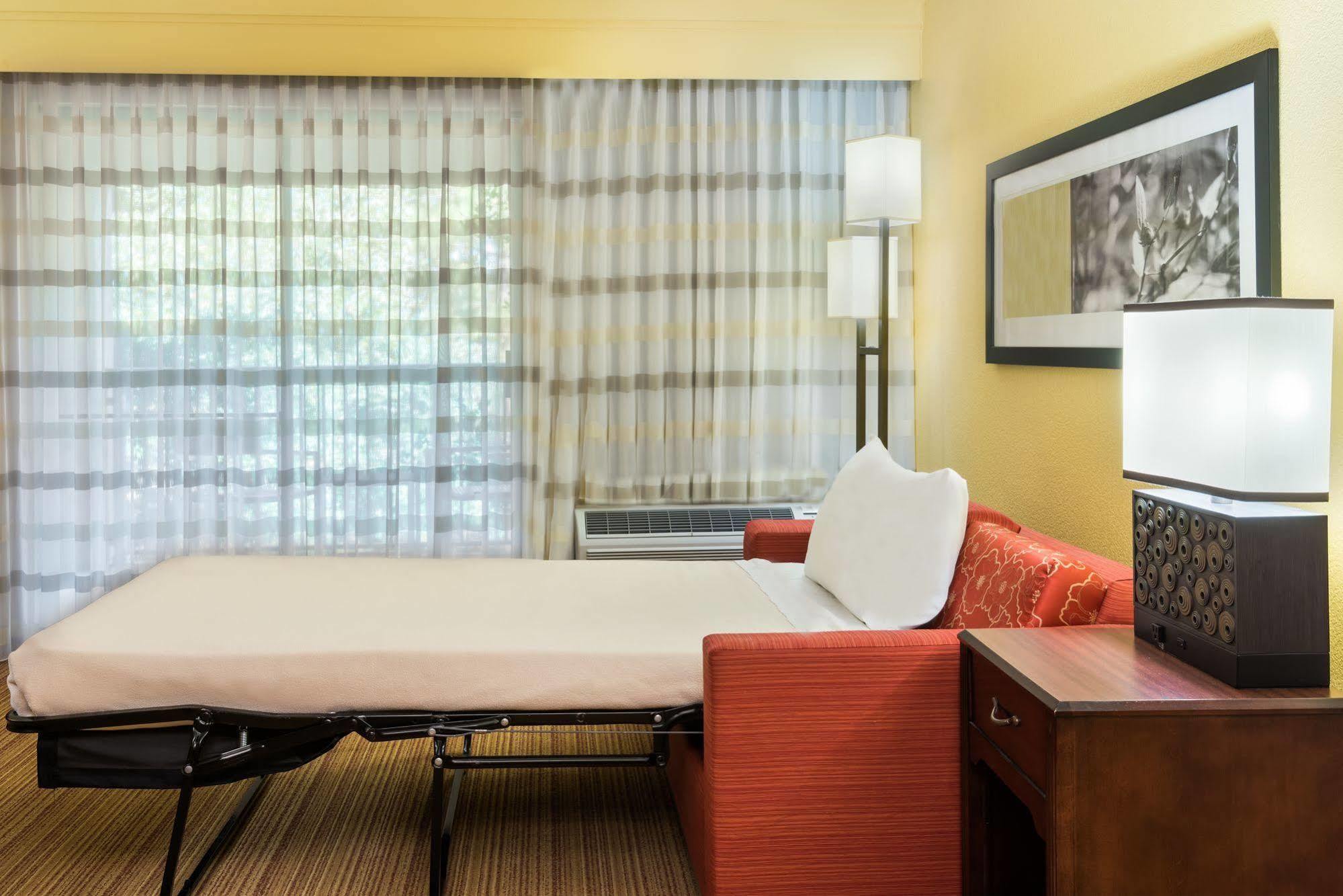 Courtyard Tampa Downtown Otel Dış mekan fotoğraf